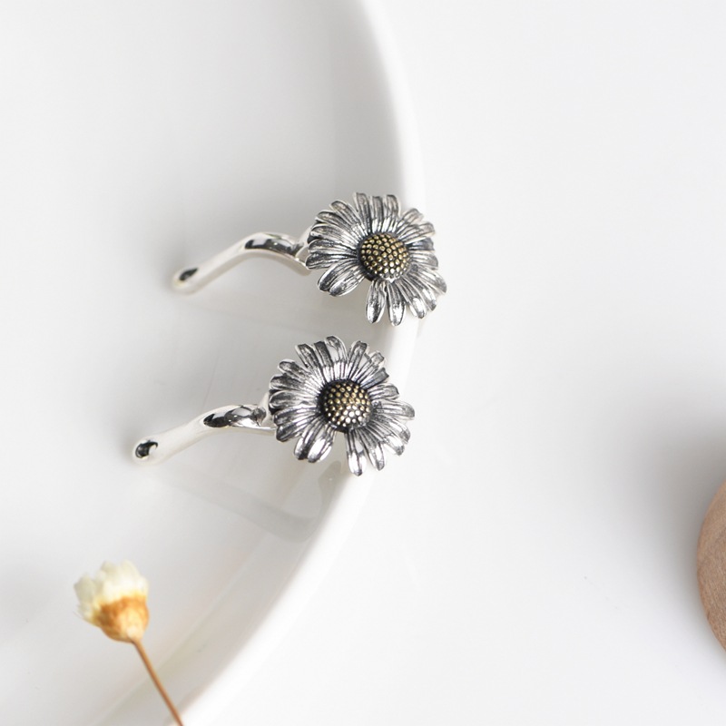 Sunflower Earrings - Image 2