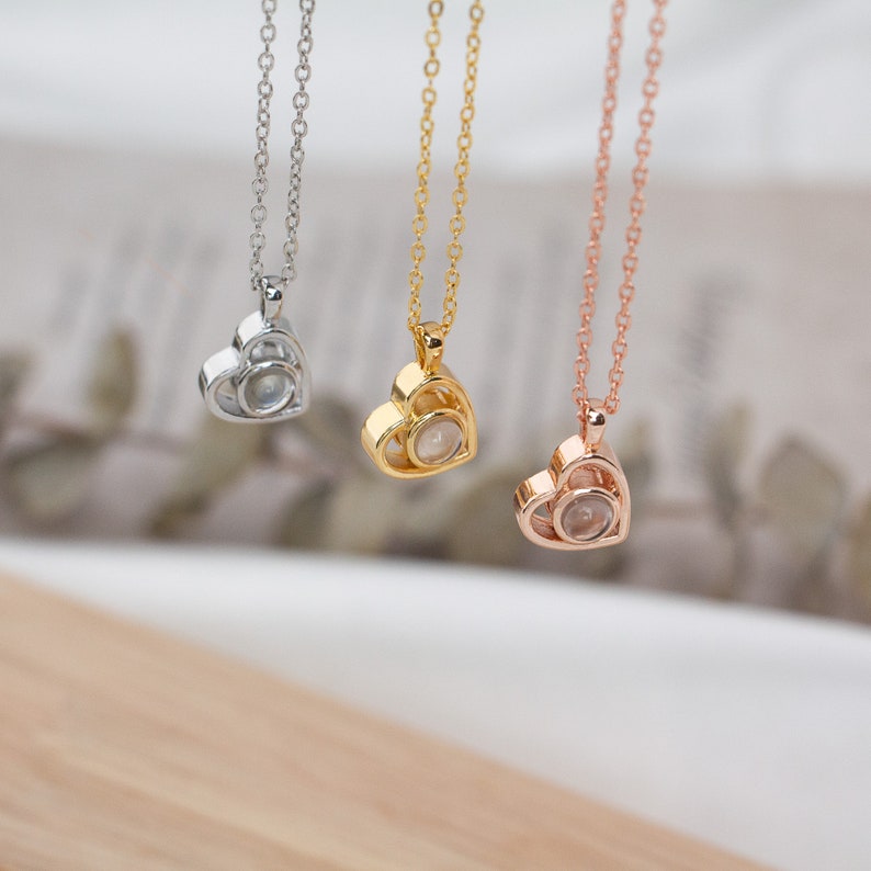 Projection Photo Necklace