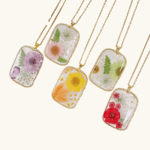 daisy necklace