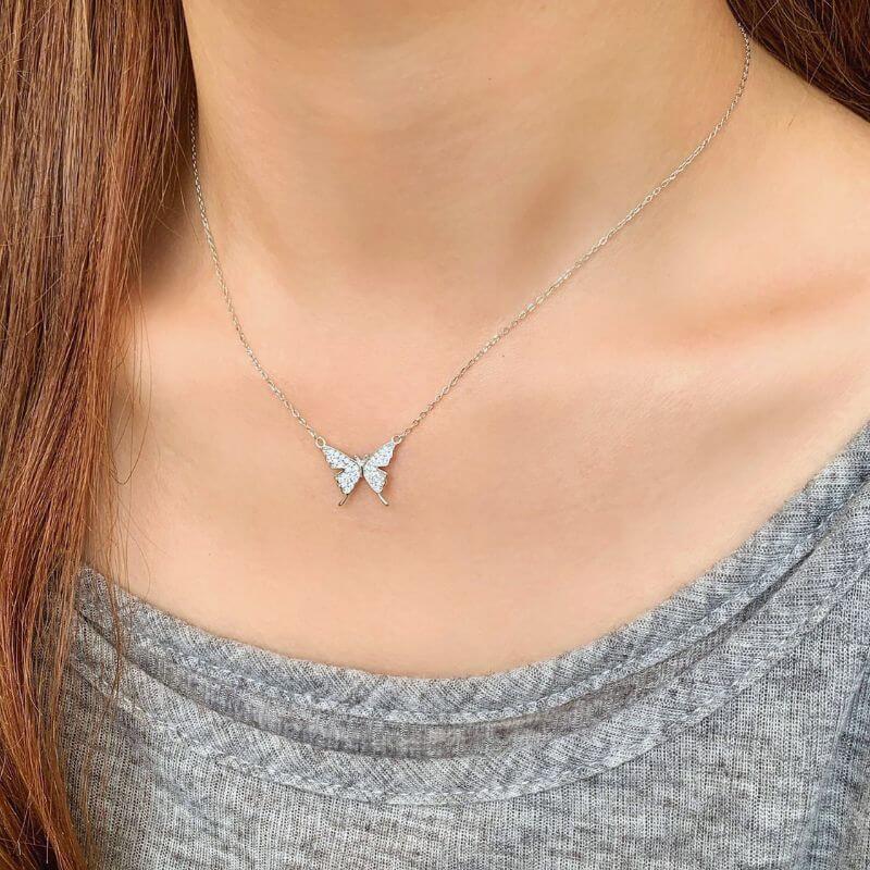 butterfly necklace diamond