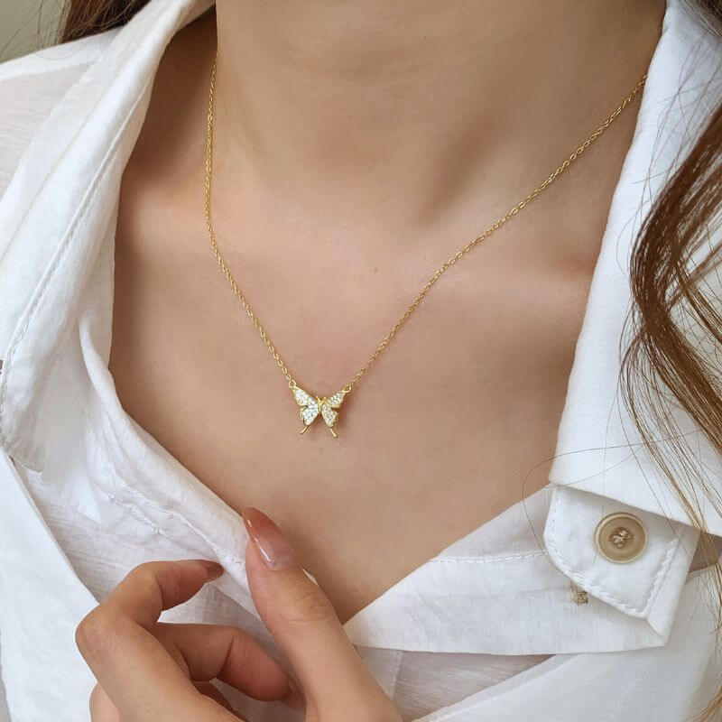 gold and diamond butterfly necklace