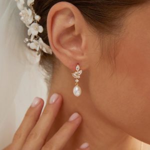 Ivy Pearl Earrings